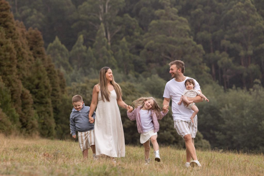7 Simple Ways to Look Better in Family Photos